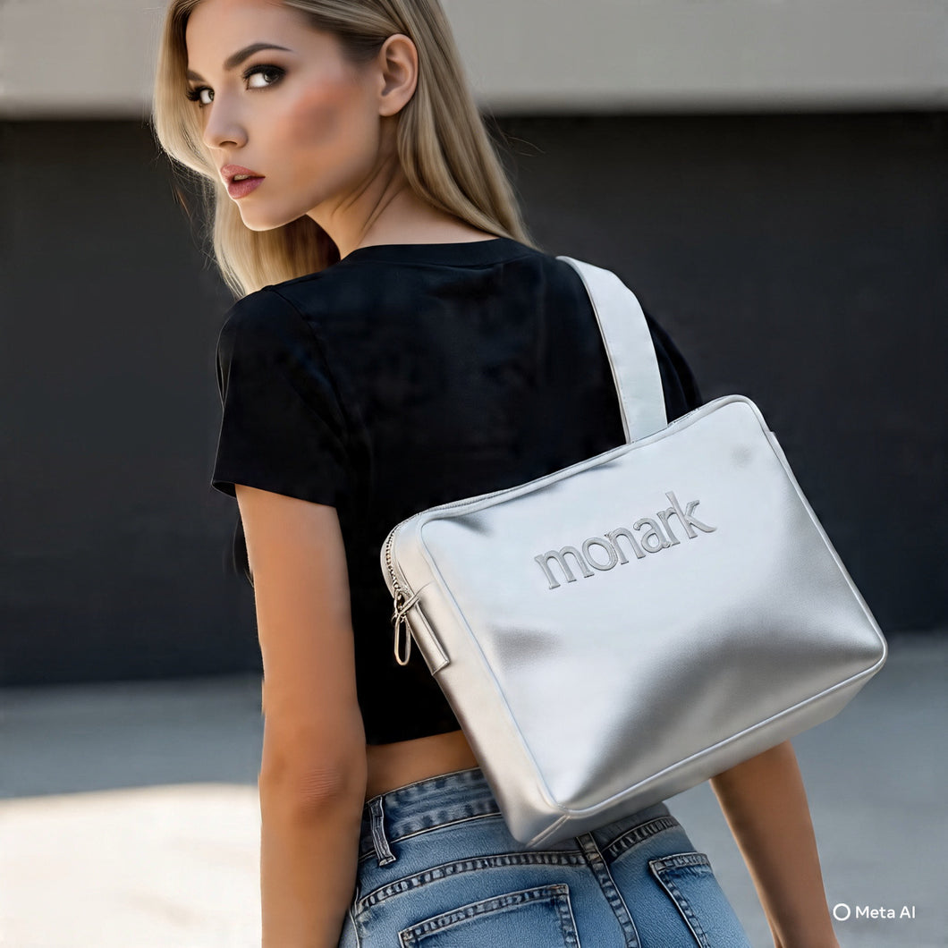 Monark Minimal silver bag